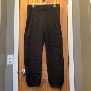 Victoria’s Secret classic fleece jogger, black, size M